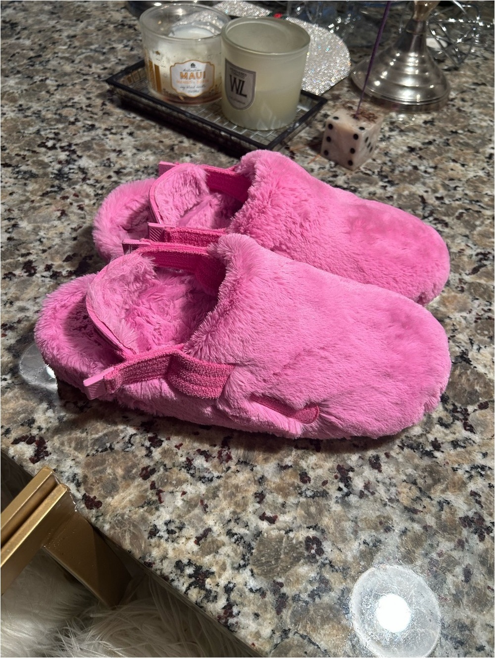 Nike Calm Mule SE Women Faux Fur Comfy Slides Size 11 Slip On PINK NEW!